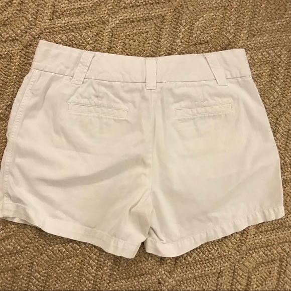 J crew 5 inch Chino Shorts! Size 6. - Picture 4 of 4